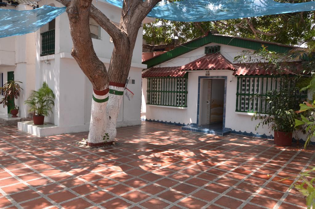Hotel Vargas Airport Cartagena Eksteriør billede