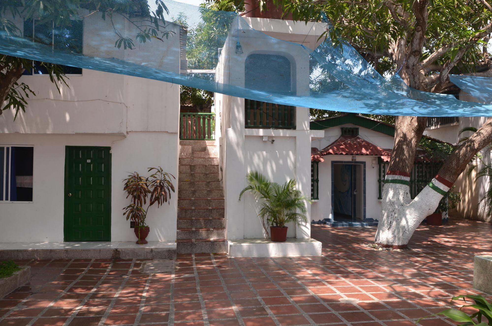 Hotel Vargas Airport Cartagena Eksteriør billede