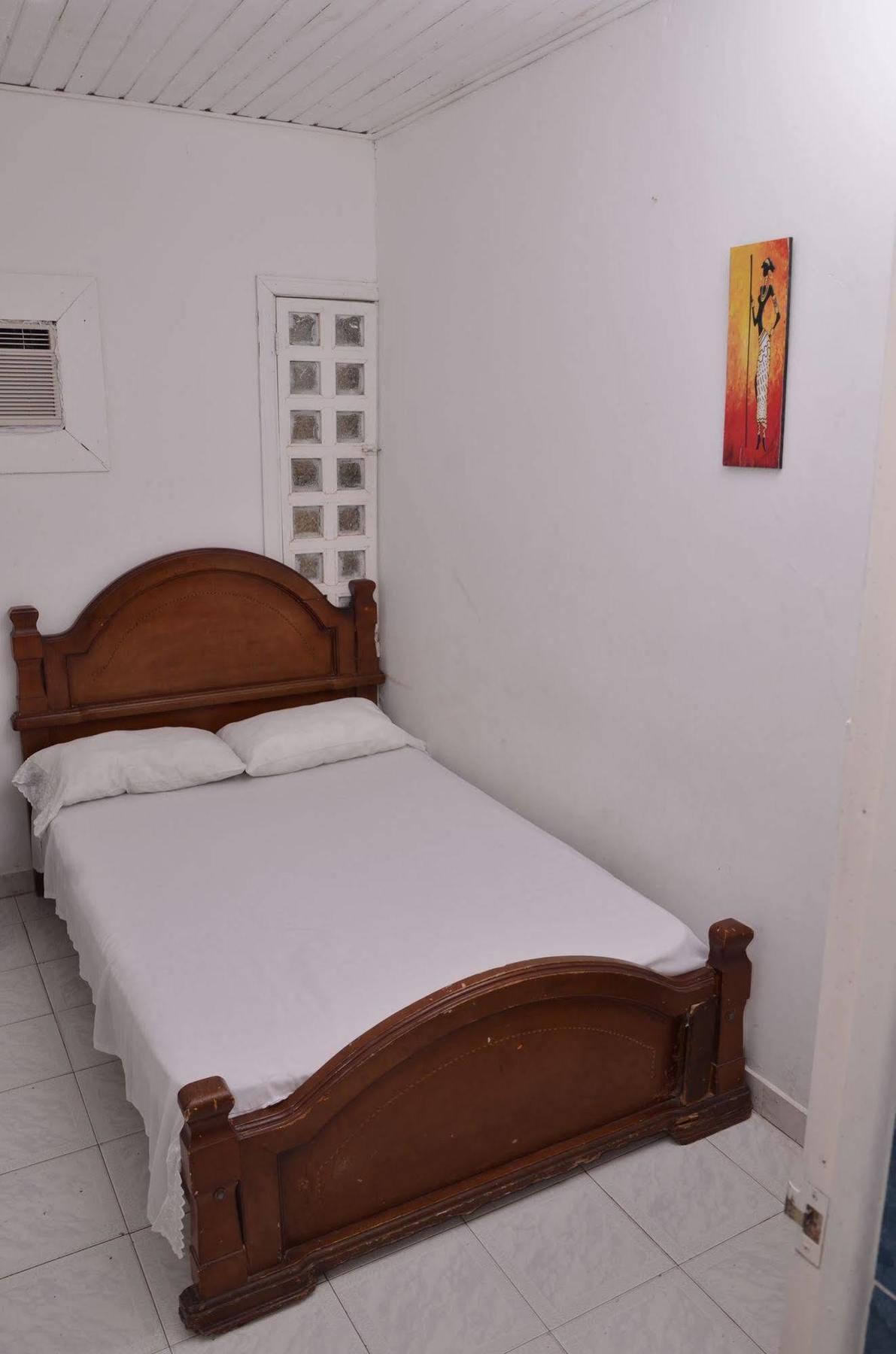 Hotel Vargas Airport Cartagena Eksteriør billede