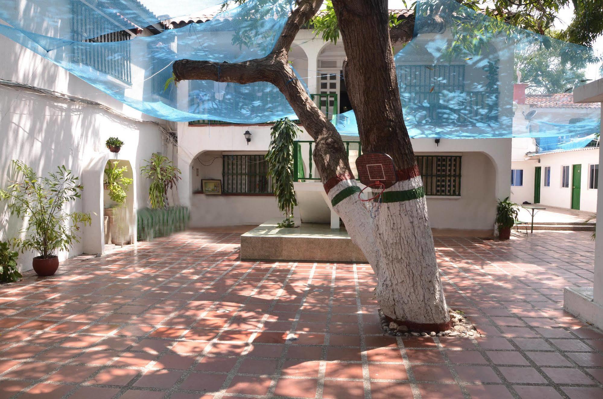Hotel Vargas Airport Cartagena Eksteriør billede