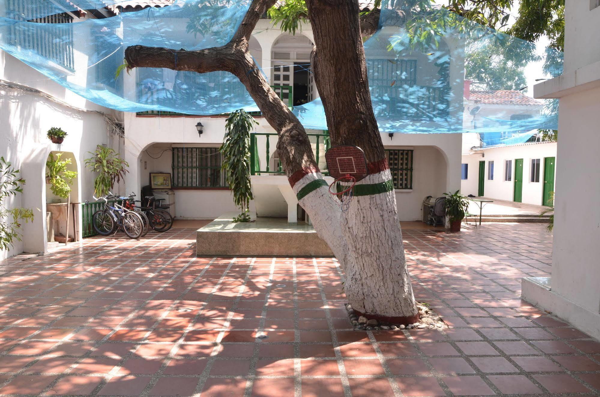 Hotel Vargas Airport Cartagena Eksteriør billede