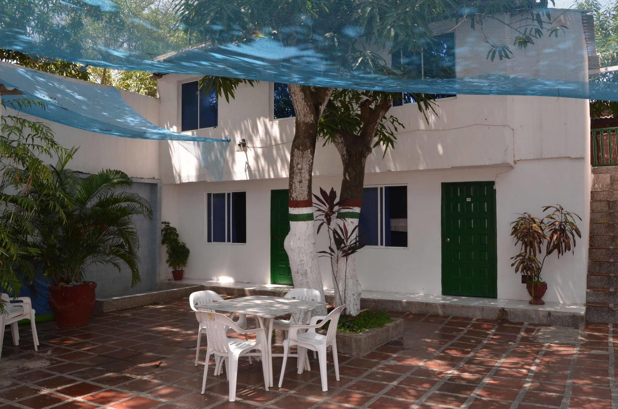 Hotel Vargas Airport Cartagena Eksteriør billede